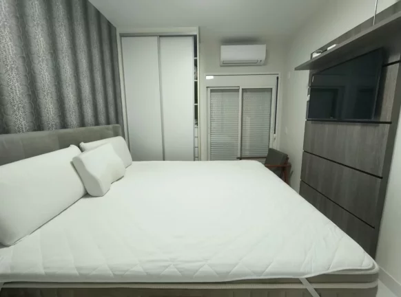 Imagem Apartamento pé na areia à venda em Riviera de São Lourenço - Módulo 8: 3 dormitórios, 2 suítes, 2 vagas, 128m². Varanda gourmet e vista para o mar!