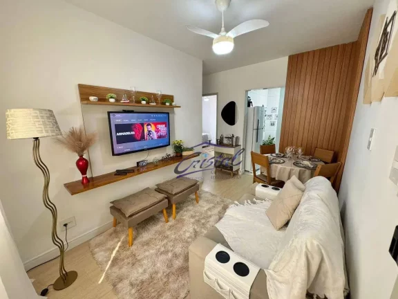 Imagem Apartamento com 2 dormitórios à venda, 55 m² por R$ 380.000,00 - Guilhermina - Praia Grande/SP