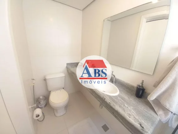 Imagem Apartamento com 3 dormitórios à venda, 100m² por R$ 700.000 - Gonzaga - Santos/SP Um por andar