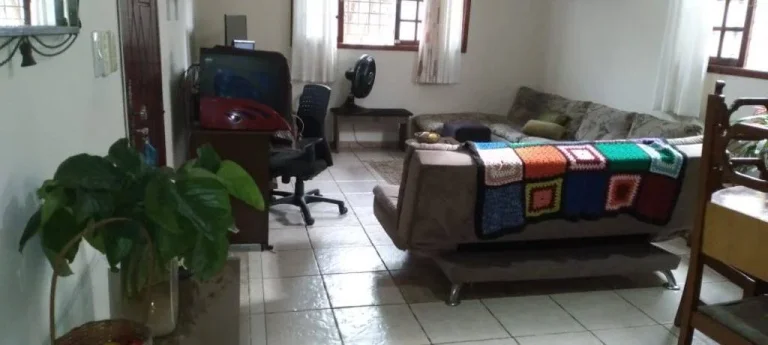 Imagem CASA COM 95 m² - MARACANÃ - PRAIA GRANDE SP