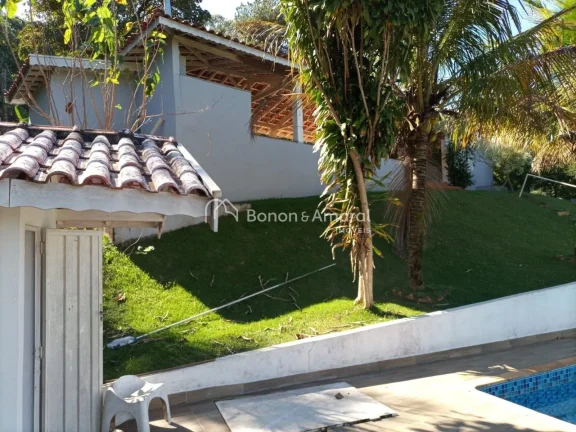 Imagem Apresentamos esta chácara encantadora à venda em Valinhos, perfeita para quem busca qualidade de v...