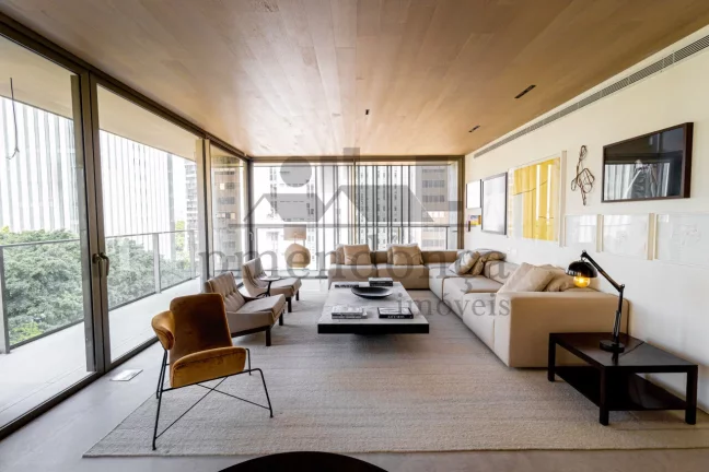 Imagem Apartamento a venda em Pinheiros com 232m², 3 suítes e 3 vagas