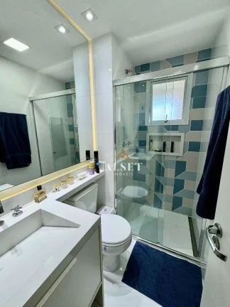 Imagem Apartamento totalmente reformado com 3 suítes no Tatuapé