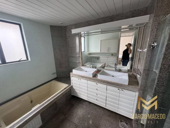 Imagem Vendo cobertura duplex com 4 suítes, 295 m² por R$ 1.250.000 - Meireles - Fortaleza/CE