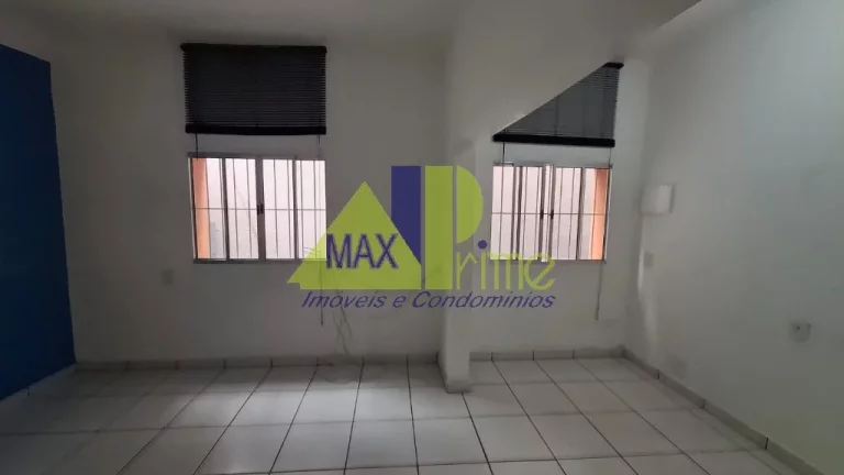 Imagem Sala Comercial para Locação na Vila Esperança, São Paulo-SP: 1 Sala, 1 Banheiro, 30m², Próximo ao Metrô e à Av. Amador Bueno da Veiga.