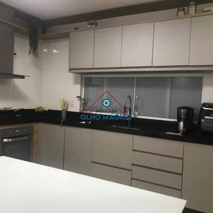 Imagem Lindo Sobrado - Jardim Baronesa - 3 dormitórios com 1 suíte