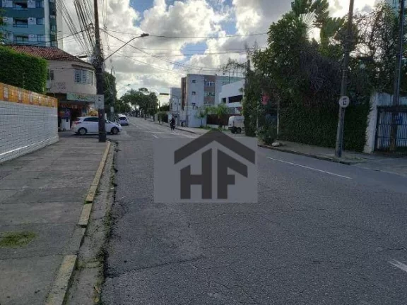 Imagem Apartamento de 158m² à venda, com 03 quartos (01 suíte), localizado na Torre, Recife - Pernambuco.