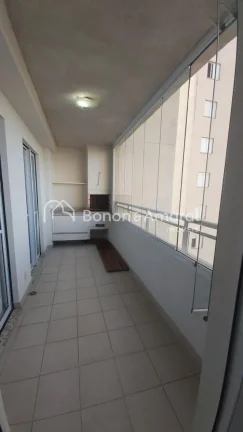 Imagem O imóvel oferece um living espaçoso com dois ambientes integrado à sacada gourmet, que proporcion...