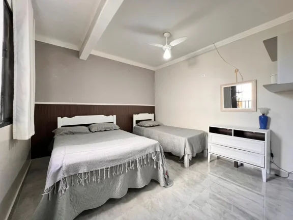 Imagem Casa para Venda em Praia Grande, Real, 3 dormitórios, 3 suítes, 1 banheiro, 3 vagas