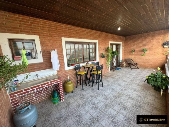 Imagem Casa de Campo com 3 Suítes Possibilidade de Financiamento! 395 mil!