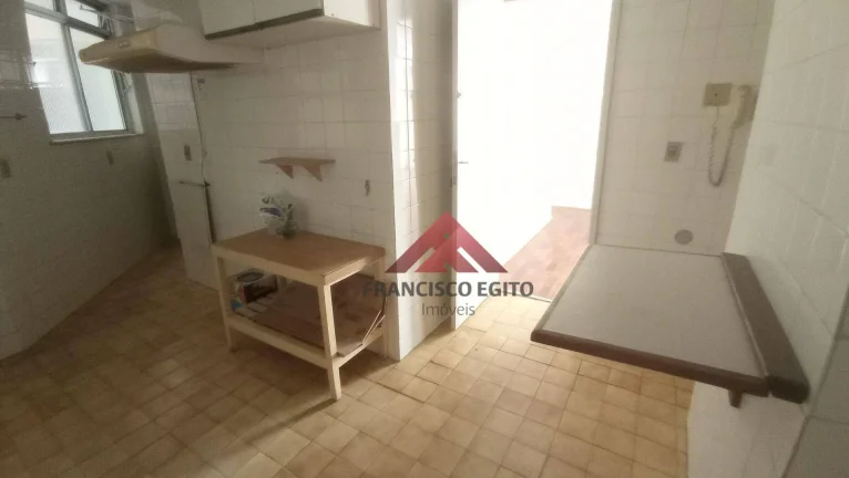 Imagem Apartamento à venda em Santa Rosa, com 2 quartos, 80 m² por R$ 350.000 - Niterói/RJ
