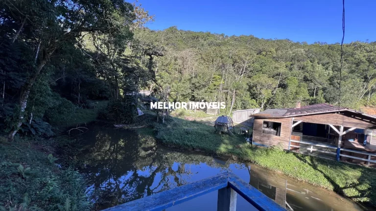 Imagem Chacara a venda em Camboriú com 14.000 m²