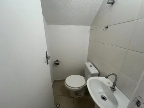 Imagem Sobrado com 2 dormitórios à venda, 74 m² por R$ 235.000,00 - Jundiapeba - Mogi das Cruzes/SP
