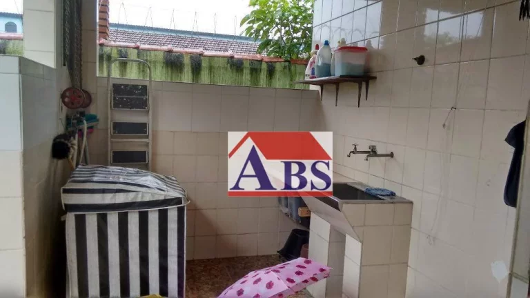 Imagem Casa com 5 dormitórios à venda, 120 m² por R$ 900.000,00 - Jardim Casqueiro - Cubatão/SP