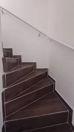 Imagem Sobrado com 2 dormitórios à venda, 70 m² por R$ 360.000,00 - Jardim Imperador - Praia Grande/SP