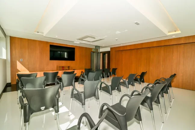 Imagem Veyron - Sala à venda no bairro Higienópolis - Porto Alegre/RS