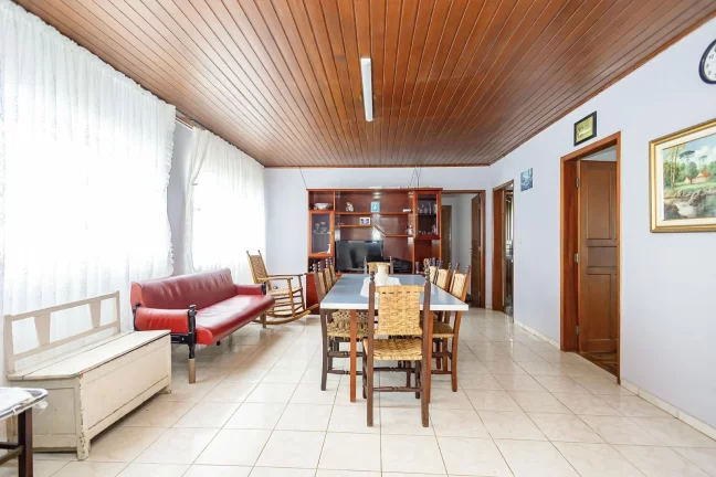 Imagem Chácara de 3 quartos no bairro Cercadinho