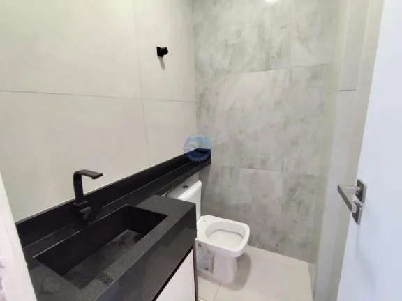 Imagem Casa sobreposta alta duplex a venda em Santos no Boqueirão