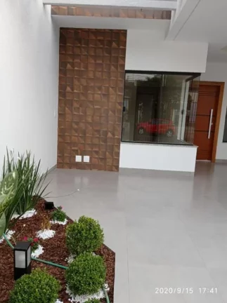 Imagem Casa para Venda em Maringá, Jardim Fregadoli, 3 dormitórios, 1 suíte, 1 banheiro