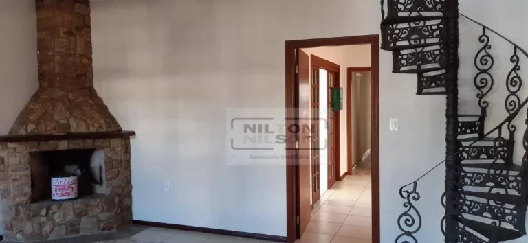 Imagem Casa com 3 dormitórios para alugar, 170 m² por R$ 4.770,00/mês - Jardim Chapadão - Campinas/SP