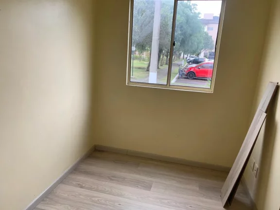 Imagem Apartamento para Venda em São José dos Pinhais, Iná, 3 dormitórios, 1 banheiro, 1 vaga