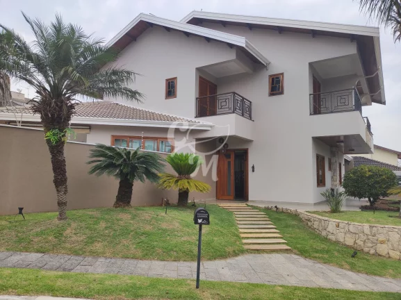 Imagem Casa com Piscina em Condomínio - VENDA / LOCAÇÃO