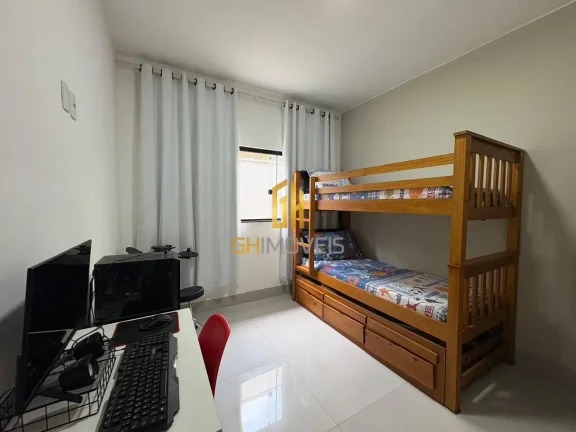 Imagem Casa com 3 quartos no Cidade Satélite São Luíz, em terreno com 199m² com 121m² de área constru...