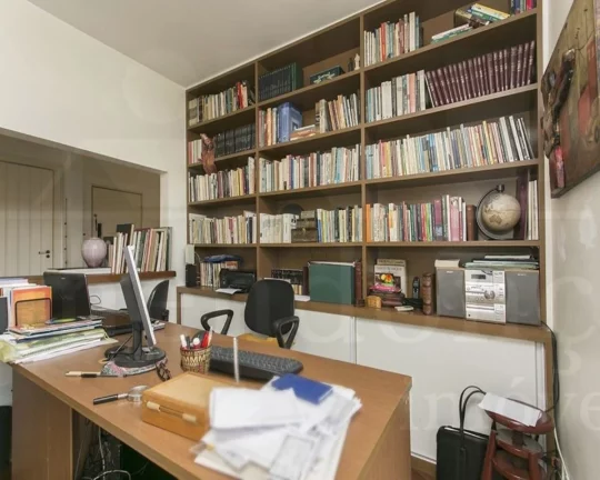 Imagem Apartamento na Vila Madalena com 03 suí­tes e 04 vagas, 205m²