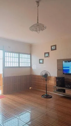 Imagem Casa de 3 dormitórios à venda por R$ 300.000,00 - Dirceu Arcoverde - Teresina/PI