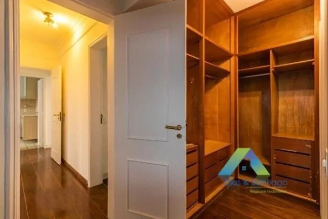 Imagem Apartamento à venda com 127m², 3 quartos e 2 vagas