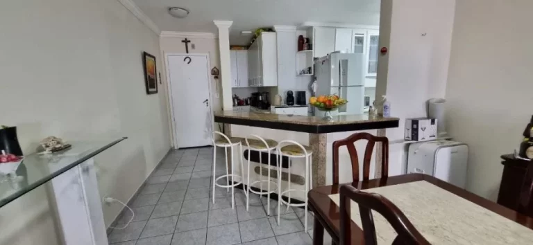 Imagem OPORTUNIDADE INCRIVEL!!! No bairro Ocian frente ao mar Apartamento de 3 dormitórios!!!