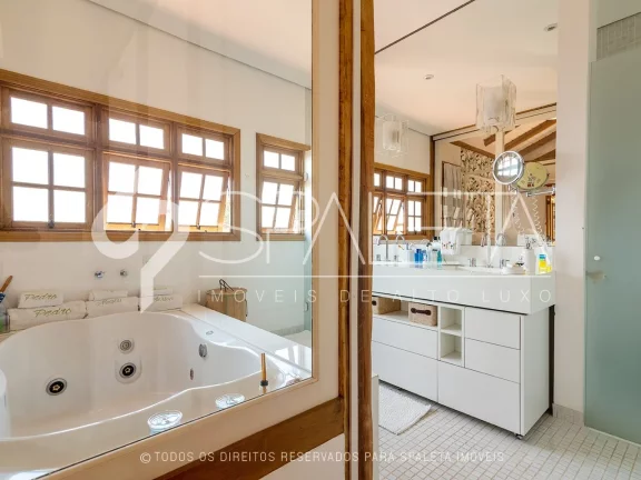 Imagem Lindíssima e aconchegante residência de campo à venda no condomínio Morada dos Pássaros em Barueri