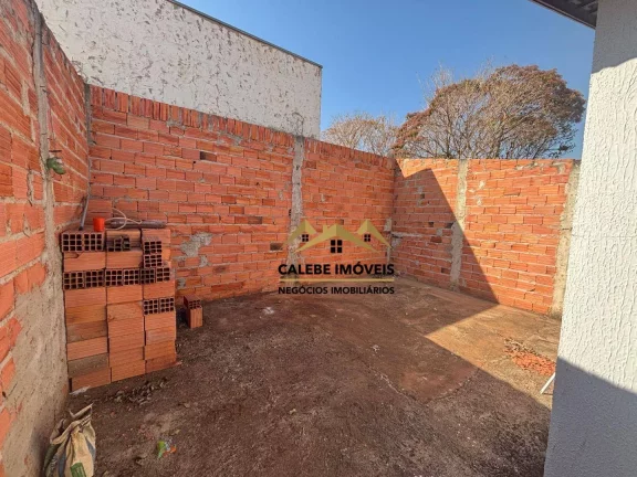 Imagem Casa com 2 dormitórios à venda, 48 m² por R$ 175.000,00 - Lagoa Vermelha - Tatuí/SP