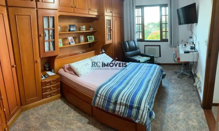 Imagem Casa a Venda no bairro Tribobó - São Gonçalo, RJ