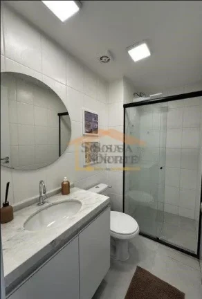 Imagem Apartamento tipo studio, mobiliado, 1 dormitório, sacada, cozinha planejada, banheiro, 26m².

Pró...
