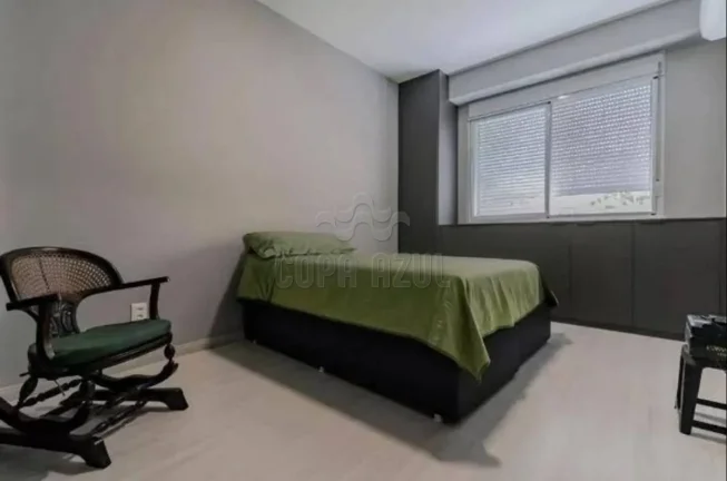Imagem Copacabana - Residencial › Apartamento com 3 quarto(s) a Venda