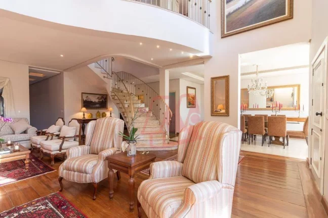 Imagem Casa 727 m² privativos,4 suites, 6 vagas e infraestrutura
