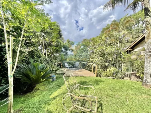 Imagem Casa em Condomínio a Venda no bairro Granja Viana - Carapicuíba, SP