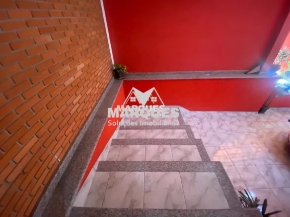 Imagem Casa c/ 3 dorms, 1 suite e 4 vagas
