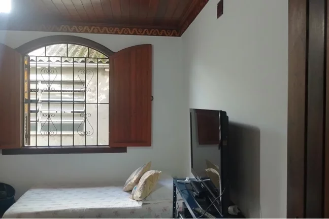 Imagem Casa com 4 quartos para venda em Campo Grande