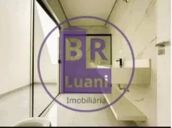 Imagem Sobrado à venda em ótima localização
