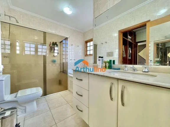 Imagem Casa com 3 dormitórios, 1 suíte, 4 vagas à venda, 318 m² por R$ 1.650.000 - São Paulo II - Cotia/SP