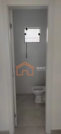 Imagem Imperdível! Casa à venda em Joinville-SC, bairro Nova Brasília. 2 quartos, 1 sala, 2 banheiros, 1 vaga de garagem. Aproveite!