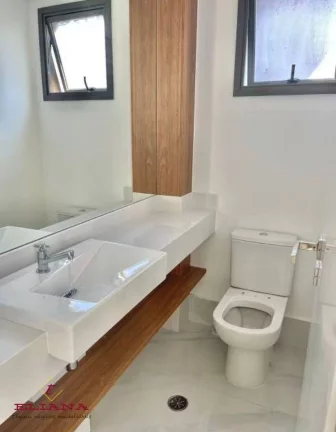 Imagem Cobertura em São Paulo, Vila Nova Conceição, com 2 quartos, 160m²