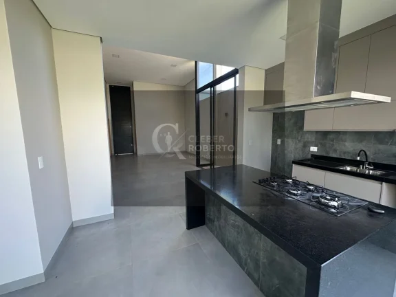 Imagem Casa nova com 3 suítes e área de lazer completa no Portal Aroeira