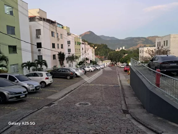Imagem Apartamento térreo próximo ao Park Shopping, com piscina e segurança 24h