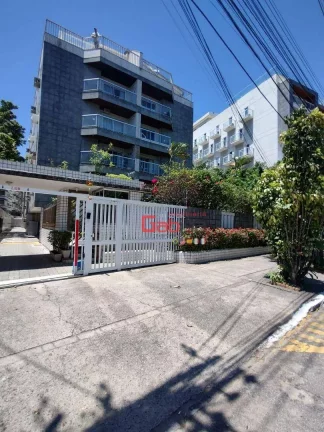 Imagem Apartamento com 2 dormitórios à venda, 85 m² por R$ 450.000,00 - Passagem - Cabo Frio/RJ