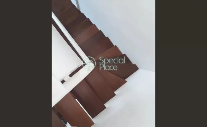 Imagem Maravilhosa cobertura duplex bem próxima à Av. Paulista. Com uma vista estonteante, o terraço, co...