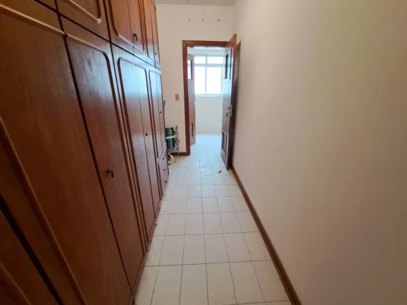 Imagem APARTAMENTO AMPLO COM 3 DORMITÓRIOS NO CALÇADÃO DA PRAIA DE PITANGUEIRASCOM EXCELENTE VISTA.