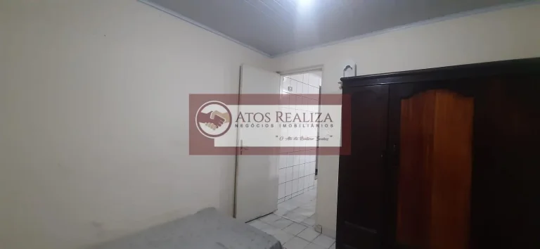 Imagem Grande oportunidade para investimento. Vendo casa para reforma, com um terreno de 210m² no jardim manacás, 400 metros da estação Grajaú da CPTM, casa com 2 Dormitórios, sala, cozinha, área de serviço, quintal, corredor lateral, 3 vagas de garagem,, churra